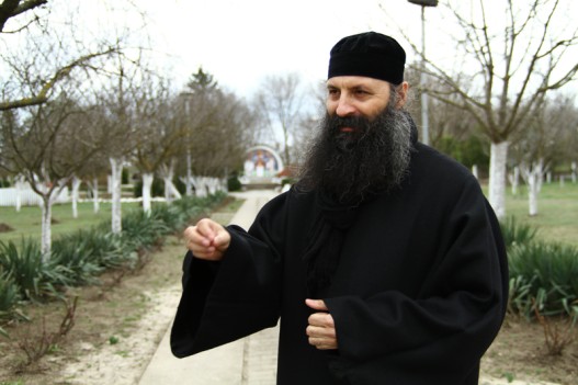 vladika porfirije 2.jpg vladika porfirije 2.jpg